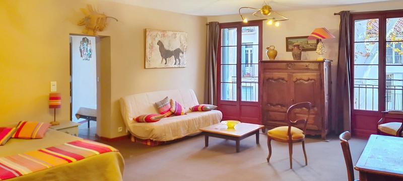 Local commercial - 900 m² - 19 pièces