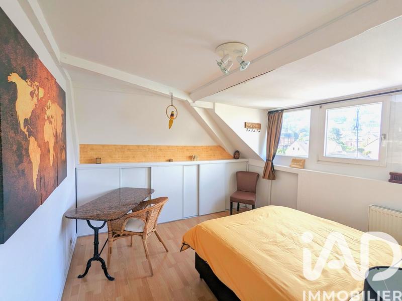 Appartement - 115 m² - 6 pièces