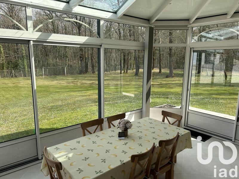 Maison - 286 m² - 8 pièces