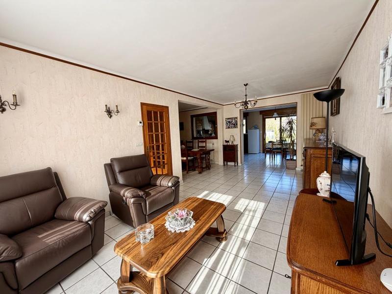 Maison - 96 m² - 4 pièces