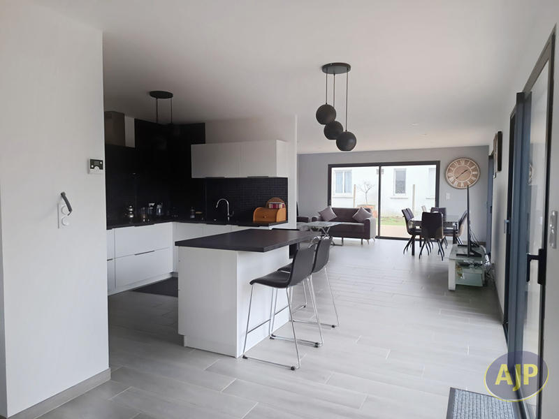 Maison - 134 m² - 6 pièces