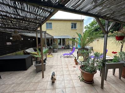 Appartement - 165 m² - 5 pièces