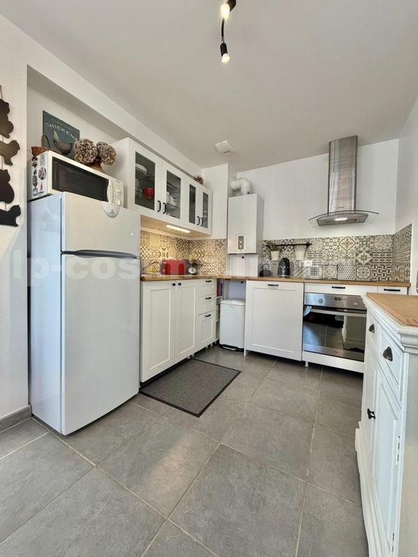 Maison - 81 m² - 4 pièces