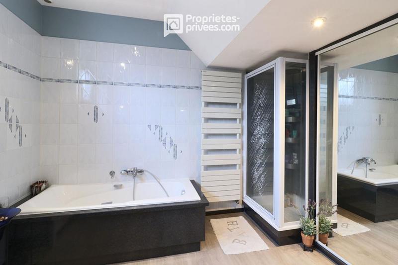 Maison - 127 m² - 5 pièces