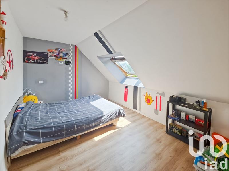 Maison - 95 m² - 5 pièces