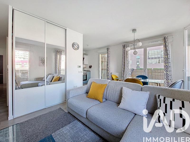 Appartement - 65 m² - 3 pièces