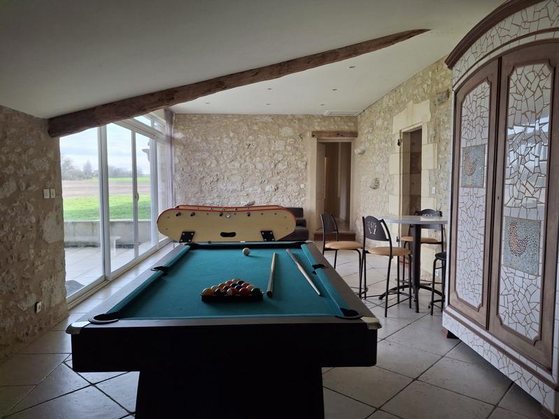 Maison ancienne - 347 m² - 15 pièces