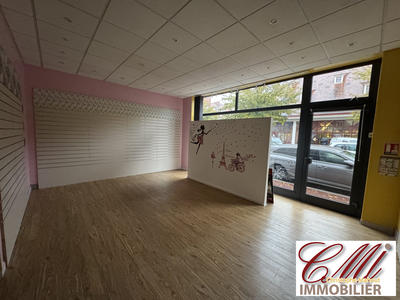 Local commercial - 60 m²