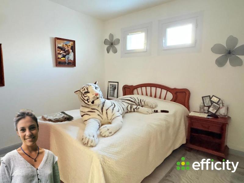 Maison - 200 m² - 9 pièces