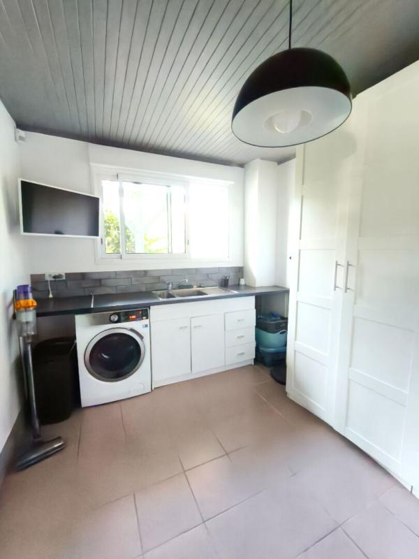 Maison - 196 m² - 7 pièces