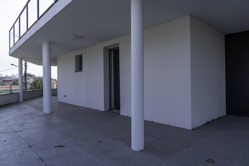 Appartement - 100 m² - 4 pièces