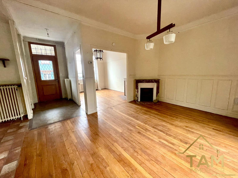 Maison ancienne - 172 m² - 6 pièces