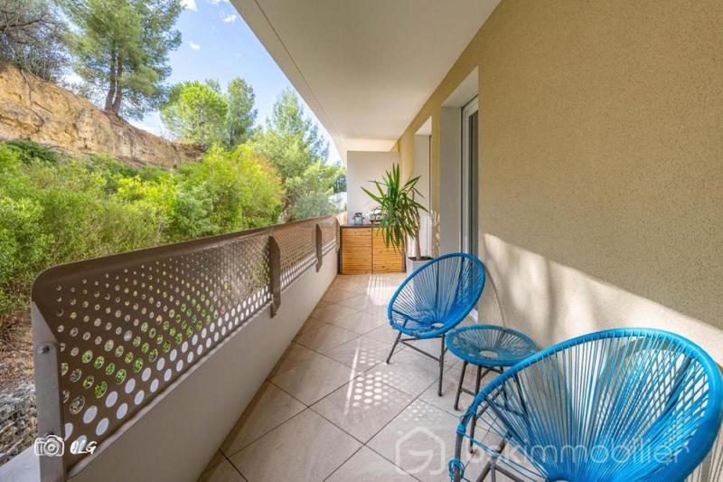 Appartement - 85 m² - 5 pièces