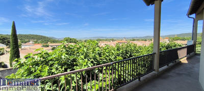 Maison - 184 m² - 6 pièces