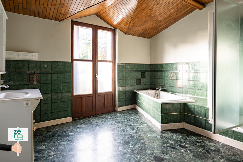 Maison - 181 m² - 6 pièces