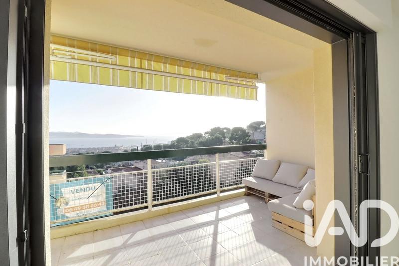 Appartement - 75 m² - 3 pièces