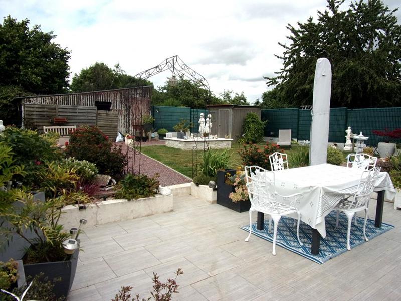 Maison - 230 m² - 12 pièces