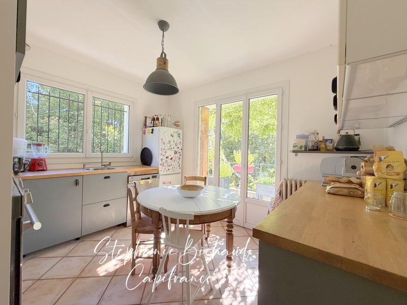 Maison - 159 m² - 7 pièces