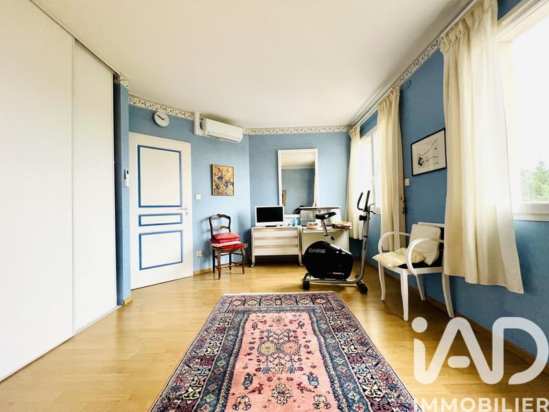 Appartement - 125 m² - 3 pièces