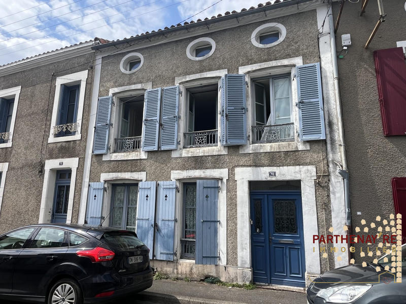 Maison - 100 m² - 5 pièces