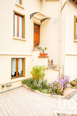 Maison - 142 m² - 6 pièces