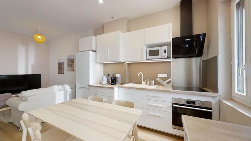 Appartement - 65 m² - 4 pièces