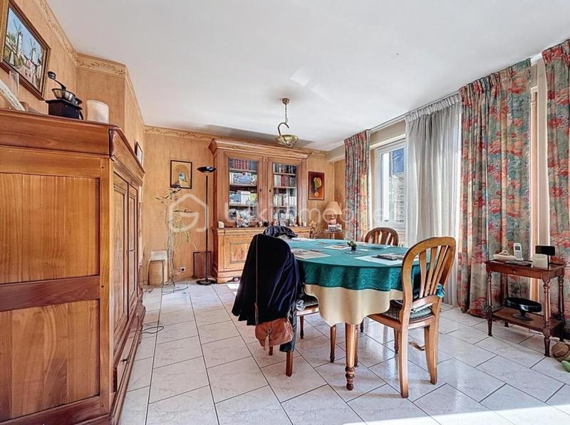 Maison - 112 m² - 6 pièces