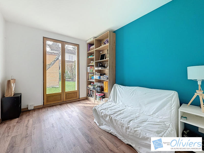 Maison traditionnelle - 155 m² - 6 pièces