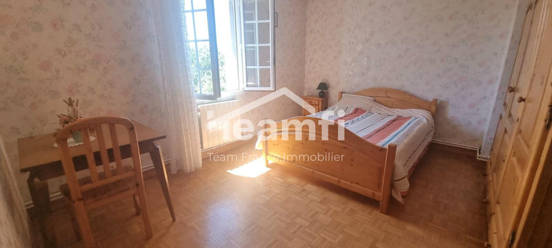 Maison - 143 m² - 7 pièces