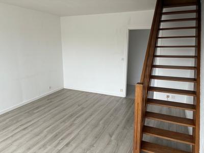 Duplex - 63 m² - 4 pièces