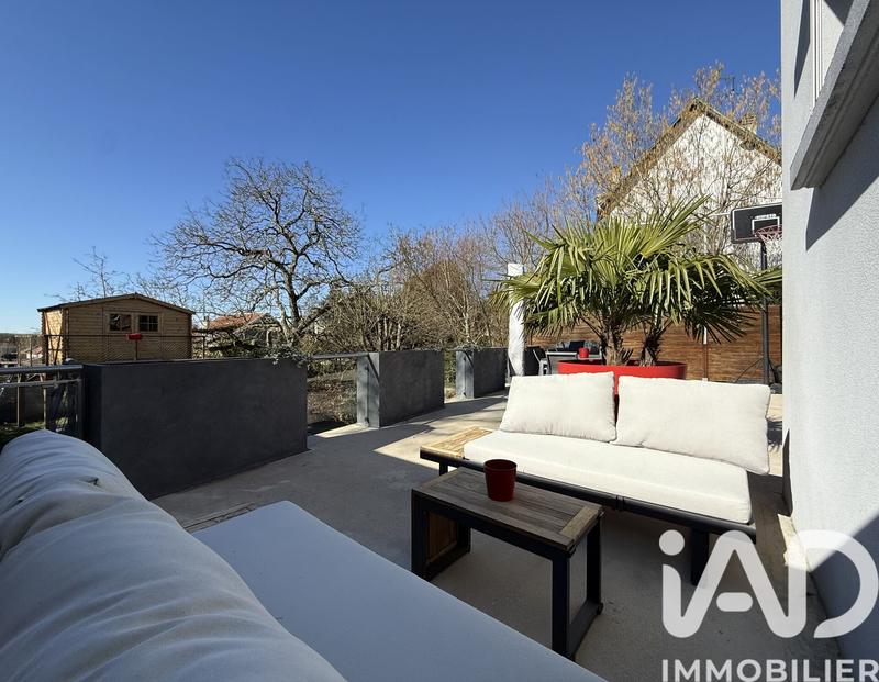 Maison - 153 m² - 5 pièces