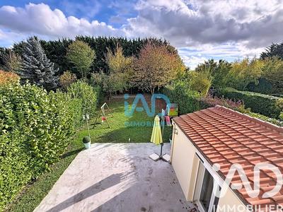 Maison - 111 m² - 5 pièces