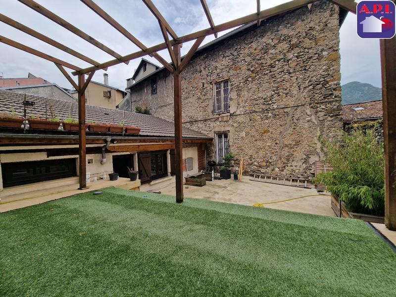 Maison - 91 m² - 4 pièces