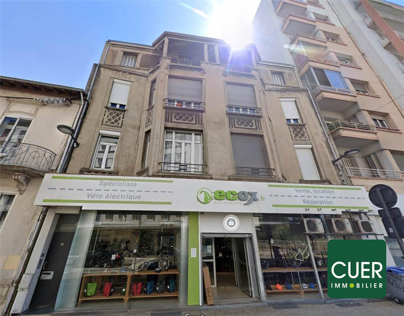 Local commercial - 118 m² - 2 pièces