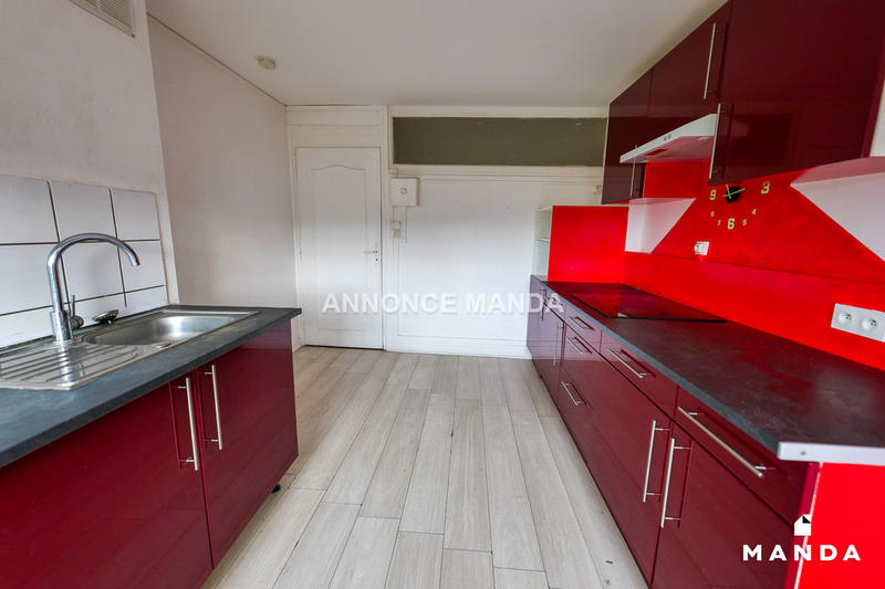 Appartement - 85 m² - 3 pièces