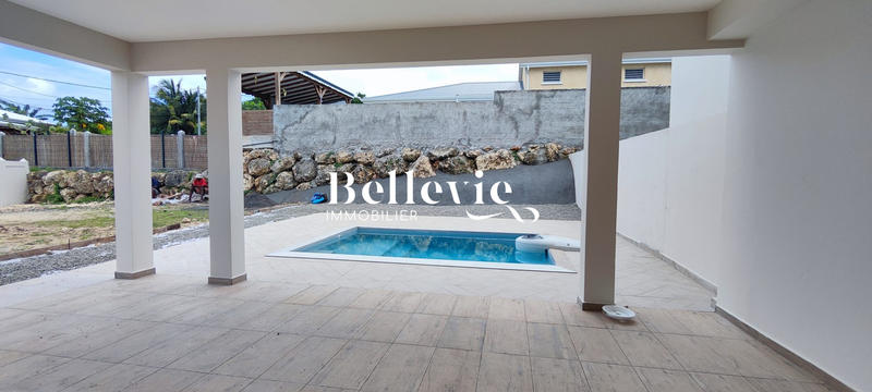 Maison - 115 m² - 4 pièces