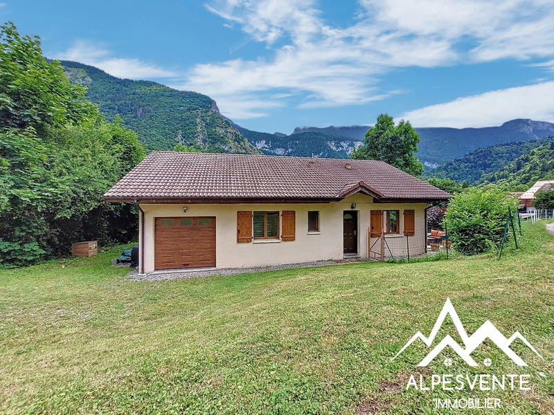 Maison - 87 m² - 4 pièces