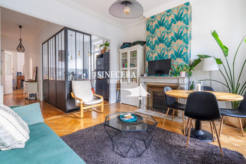 Appartement - 77 m² - 3 pièces