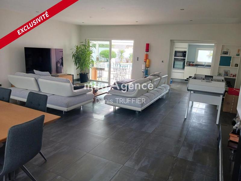 Maison - 162 m² - 6 pièces