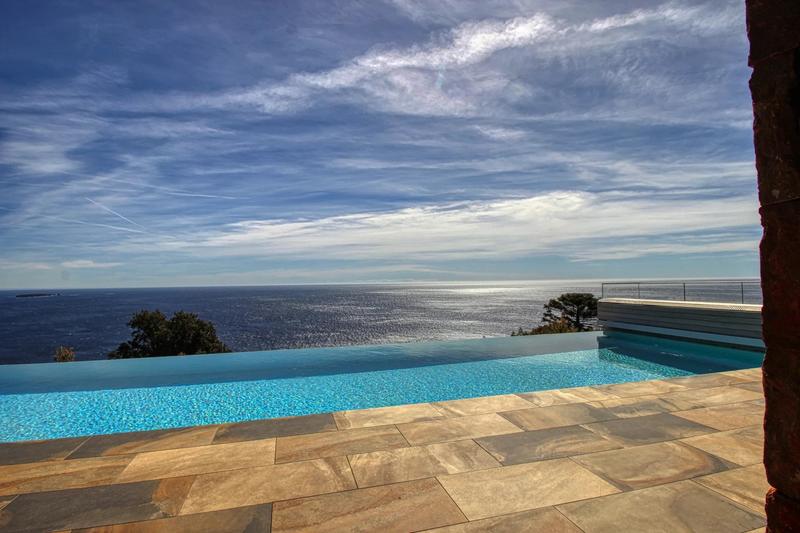 Villa - 350 m² - 8 pièces