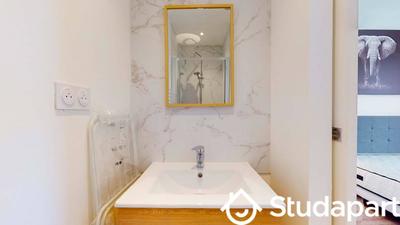 Chambre - 10 m² - 1 pièce