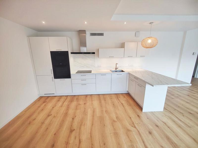 Appartement - 134 m² - 6 pièces