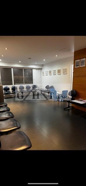 Local commercial - 330 m²