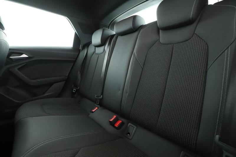 Audi A1 sportback 30 Tfsi s line s tronic 7 116 ch