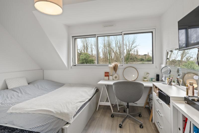 Maison contemporaine - 145 m² - 6 pièces