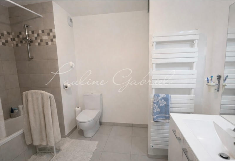 Appartement - 49 m² - 2 pièces