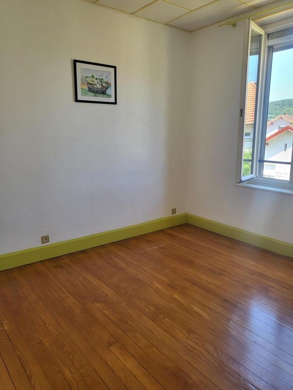 Maison - 142 m² - 7 pièces