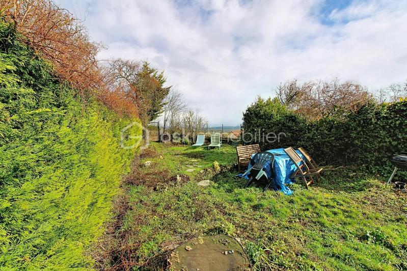 Maison de village - 86 m² - 5 pièces