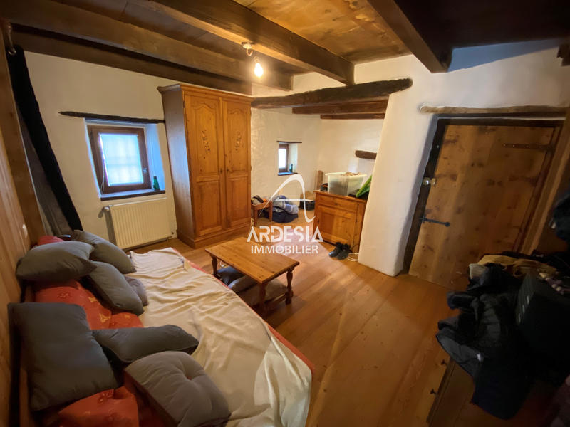 Maison - 250 m² - 8 pièces