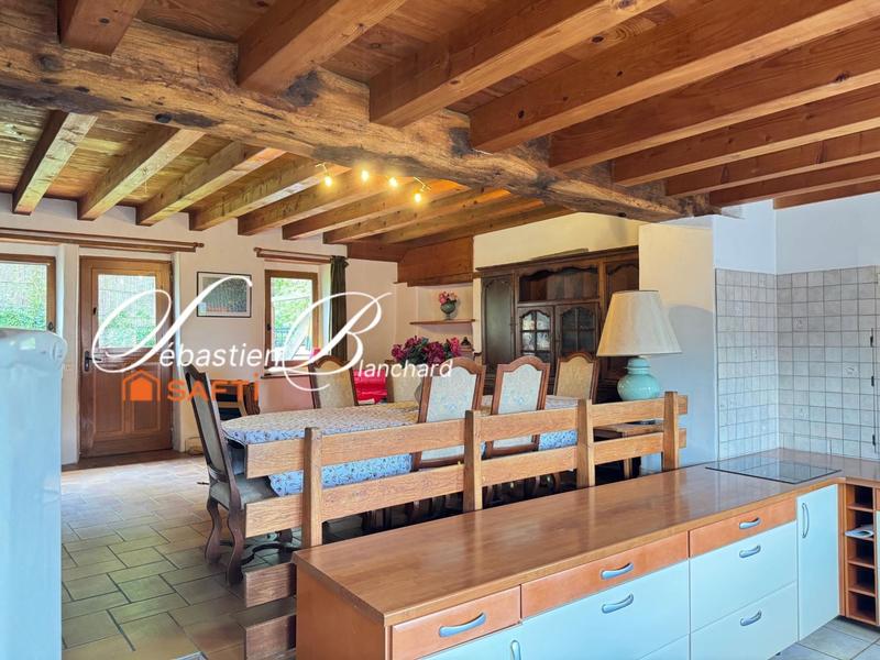 Maison - 148 m² - 6 pièces